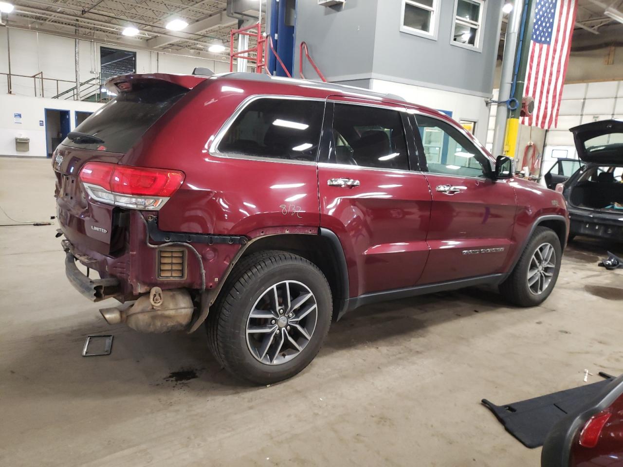 2017 Jeep Grand Cherokee - Image 3