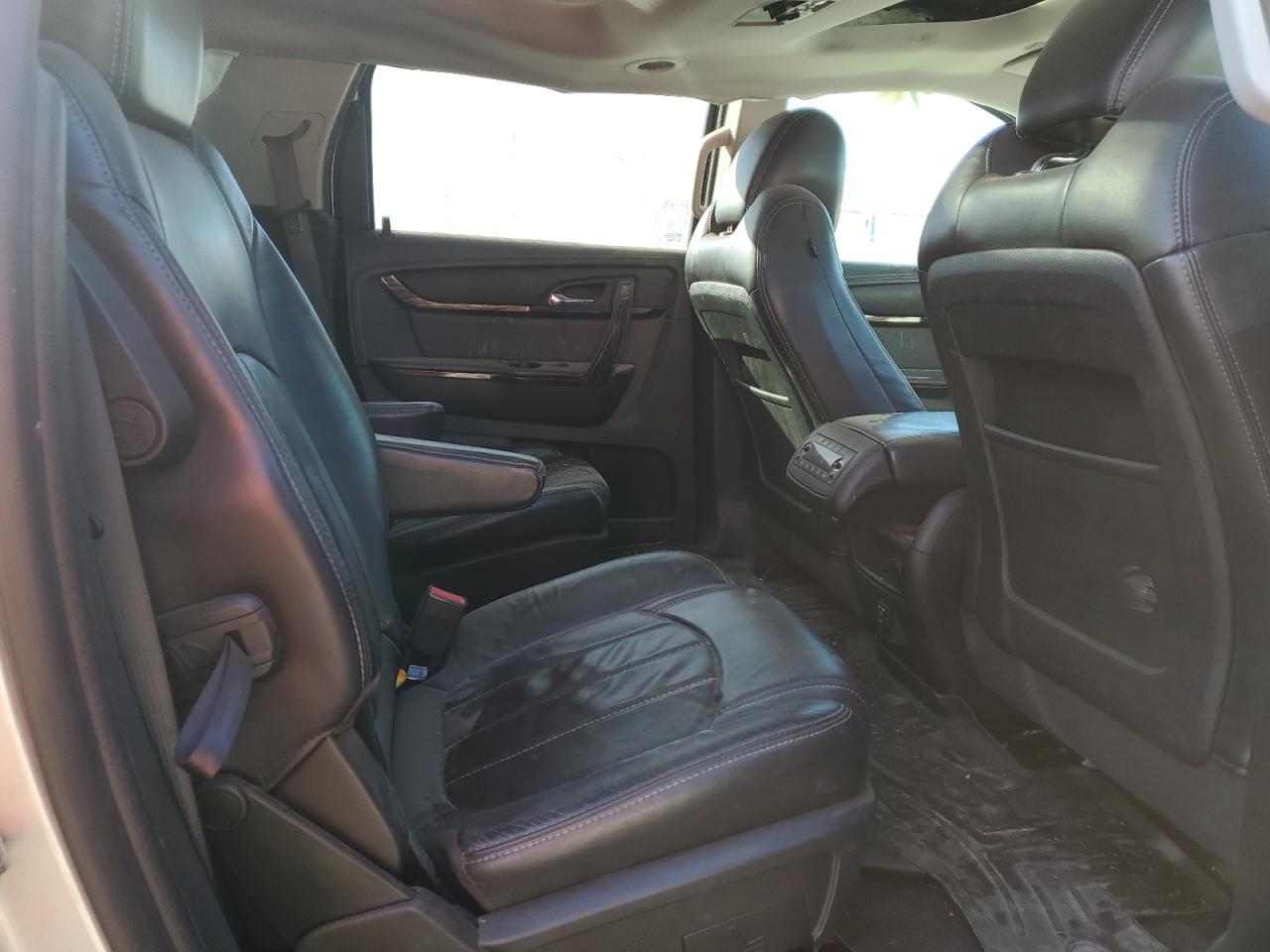 2014 GMC Acadia - Image 11