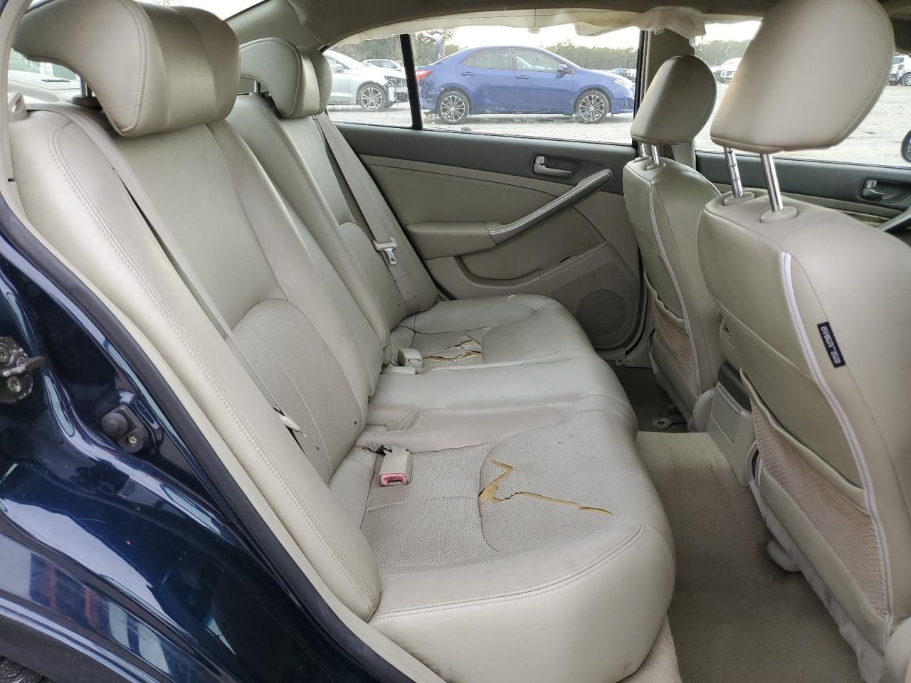 2004 Infiniti G - Image 10