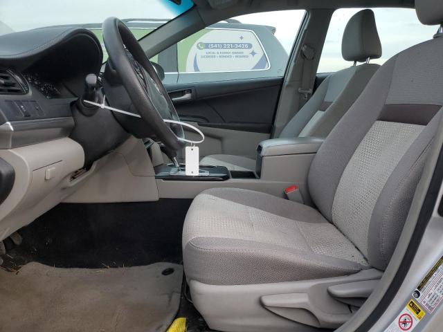  TOYOTA CAMRY 2014 Srebrny