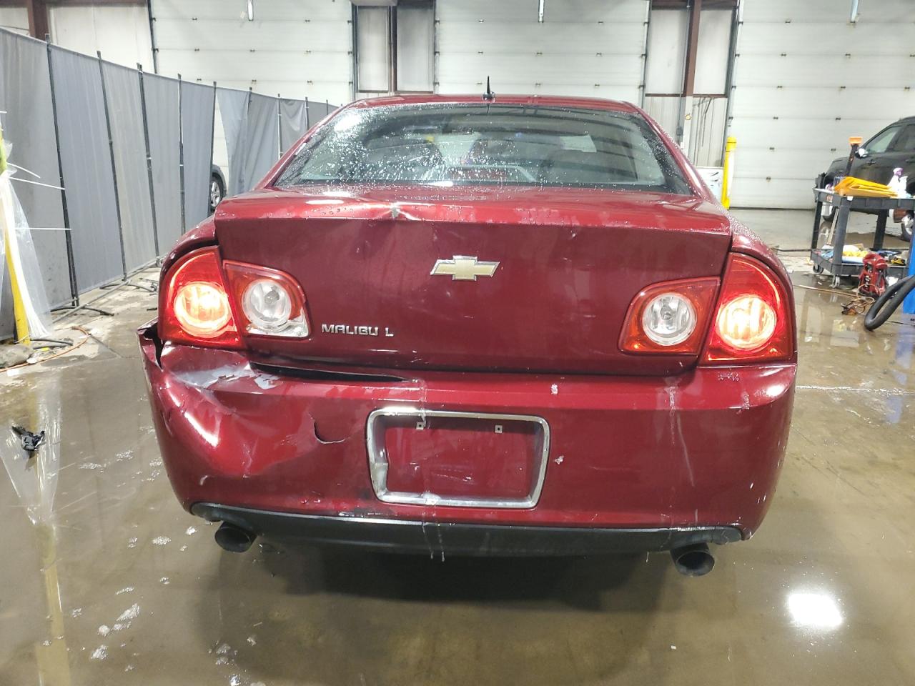 2010 Chevrolet Malibu - Image 6