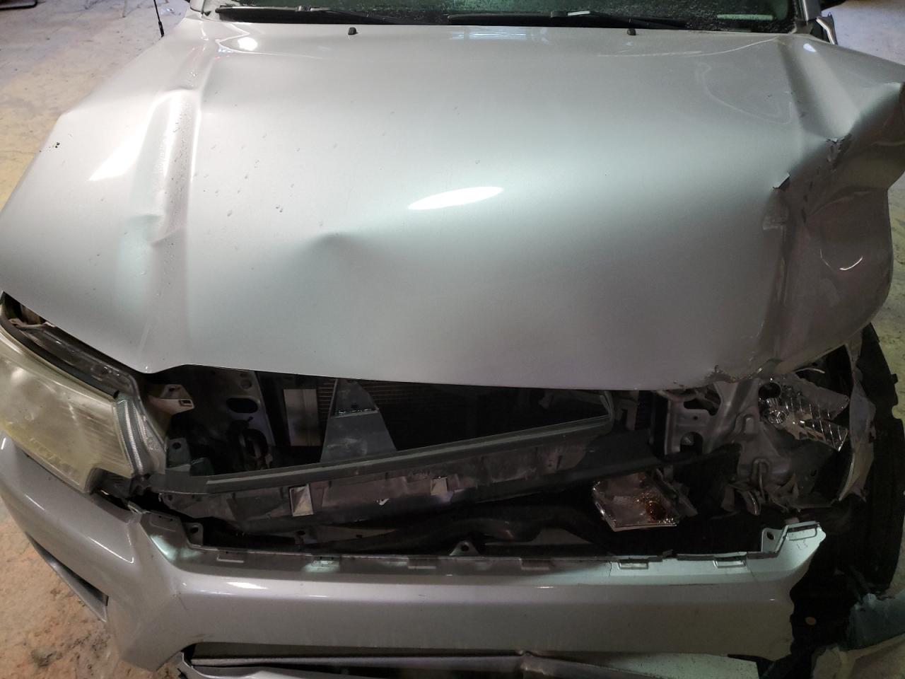 2012 Toyota Tacoma - Image 11