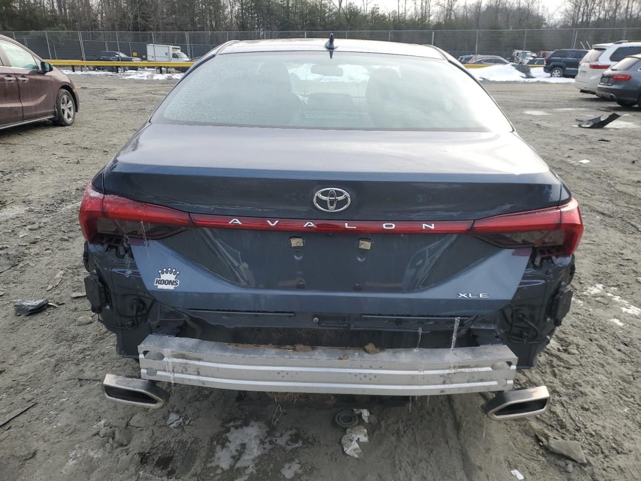 2019 Toyota Avalon - Image 6