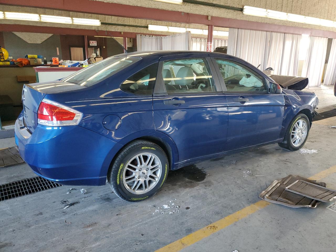 2009 Ford Focus - Image 3
