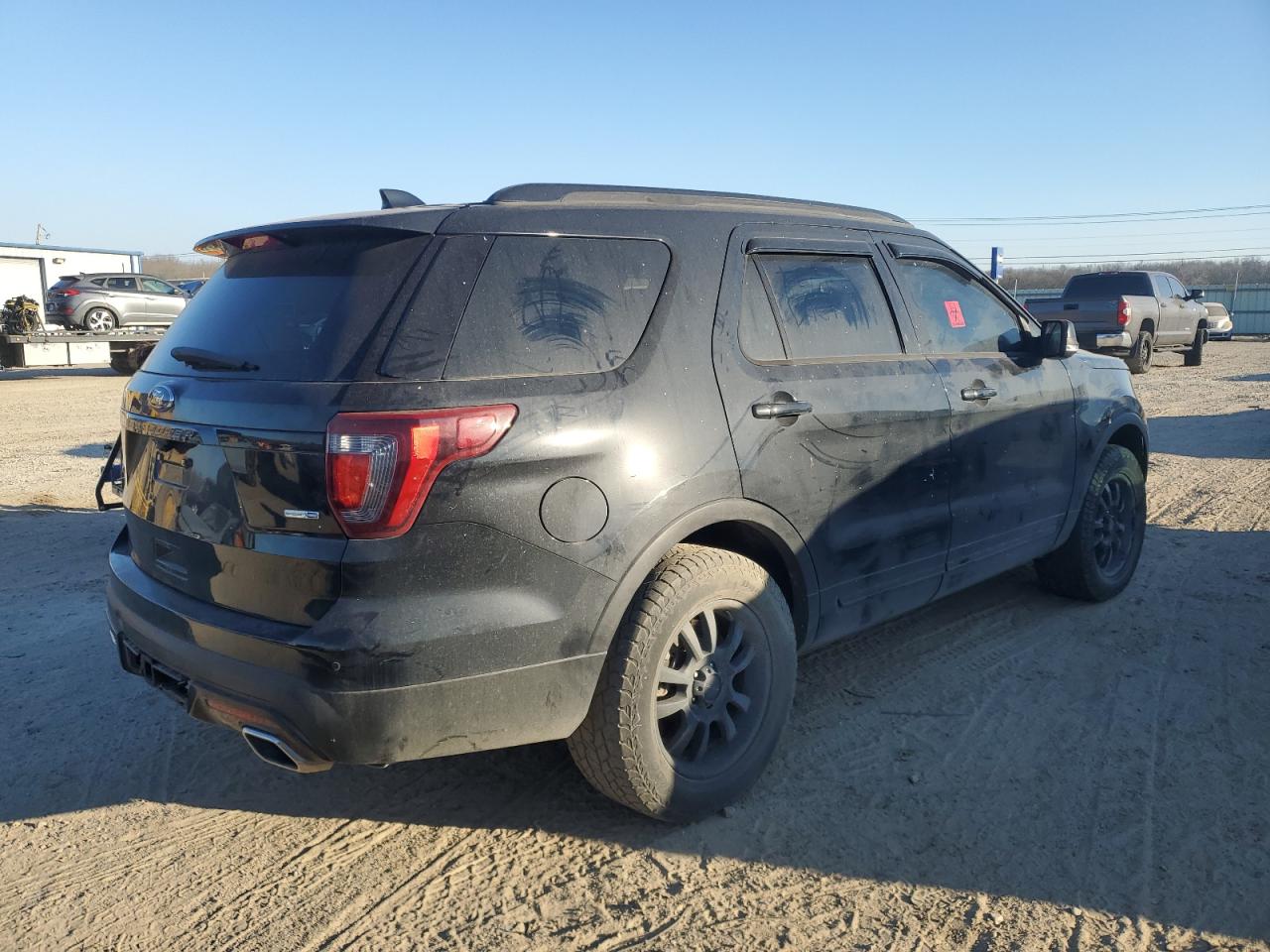2016 Ford Explorer - Image 3