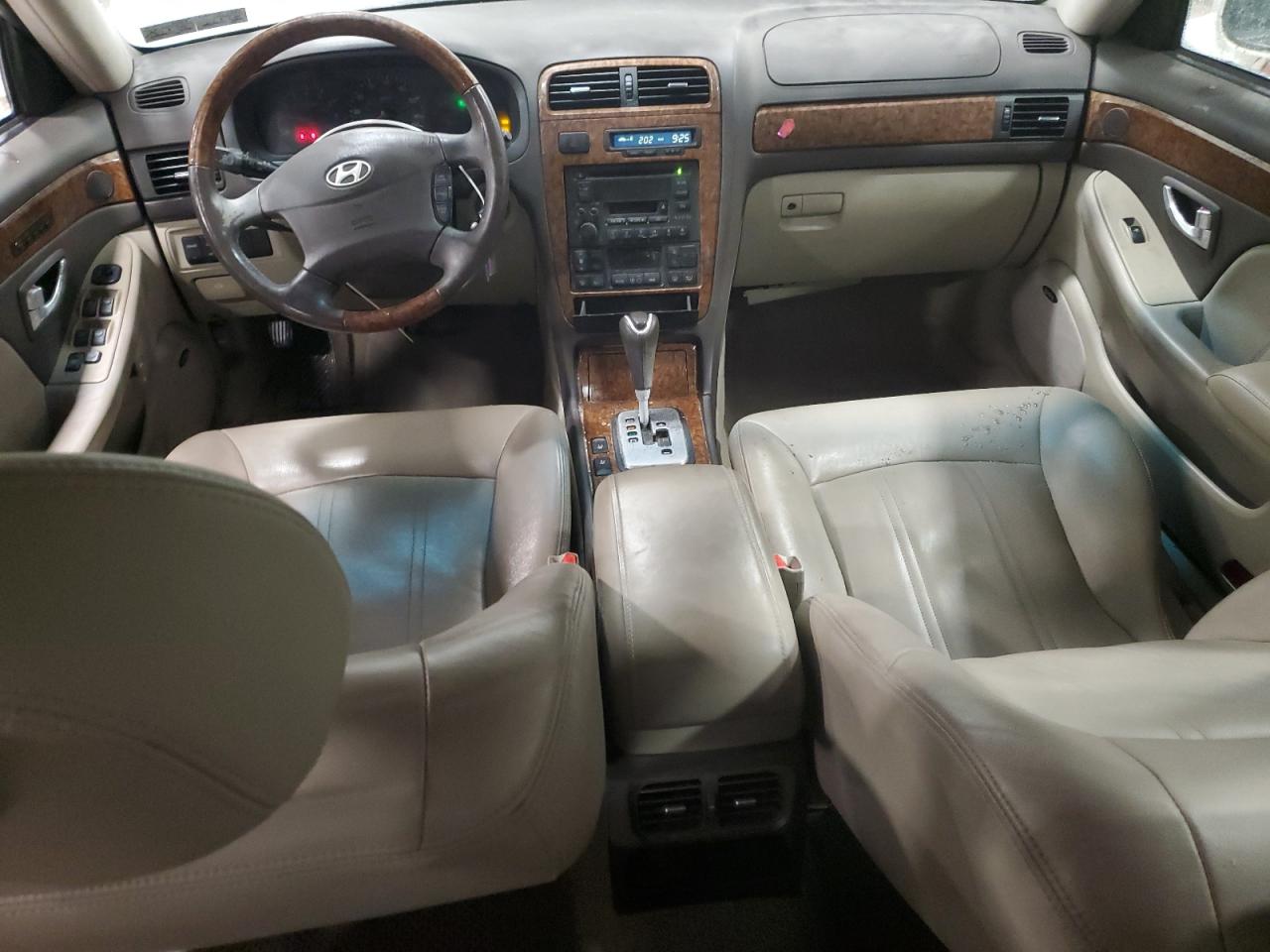2005 Hyundai Xg 350 VIN: KMHFU45E45A405107 Lot: 88867345