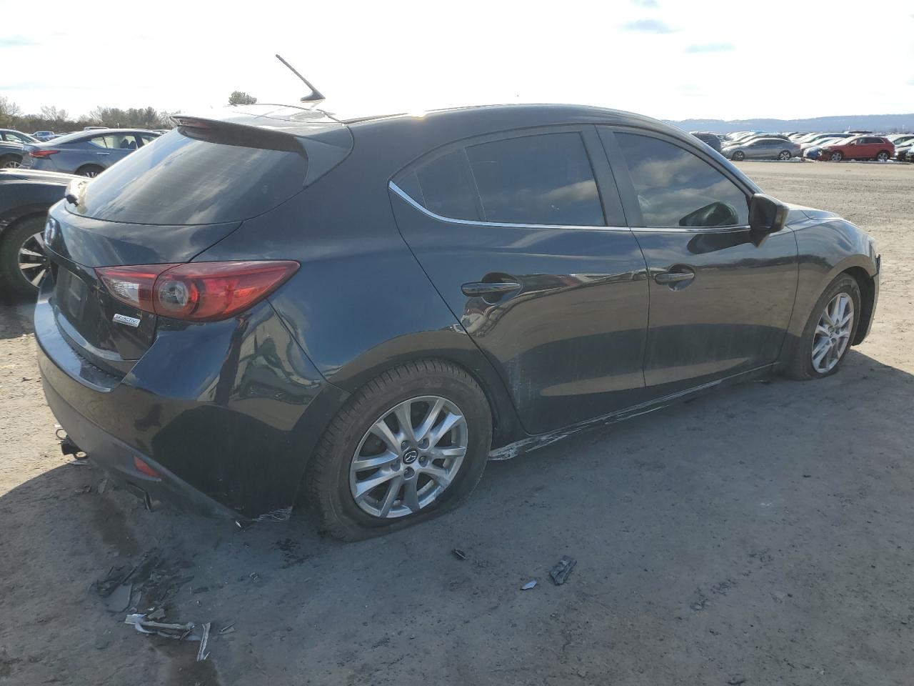 2015 Mazda 3 - Image 3