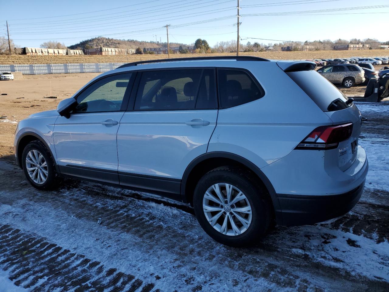 2019 Volkswagen Tiguan - Image 2