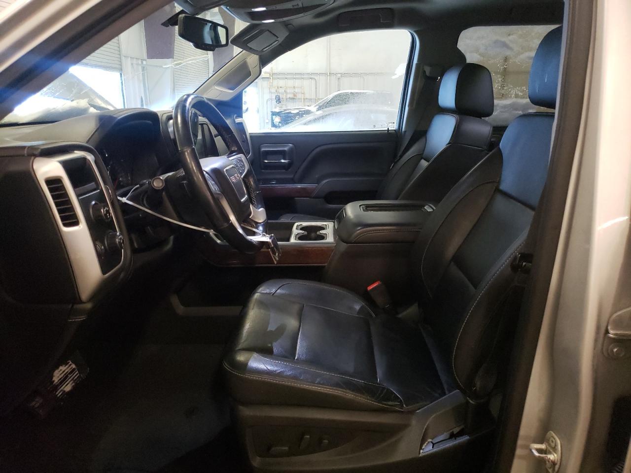 2018 GMC Sierra - Image 7