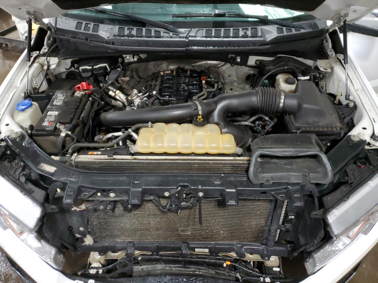 2018 Ford F-150 - Image 12
