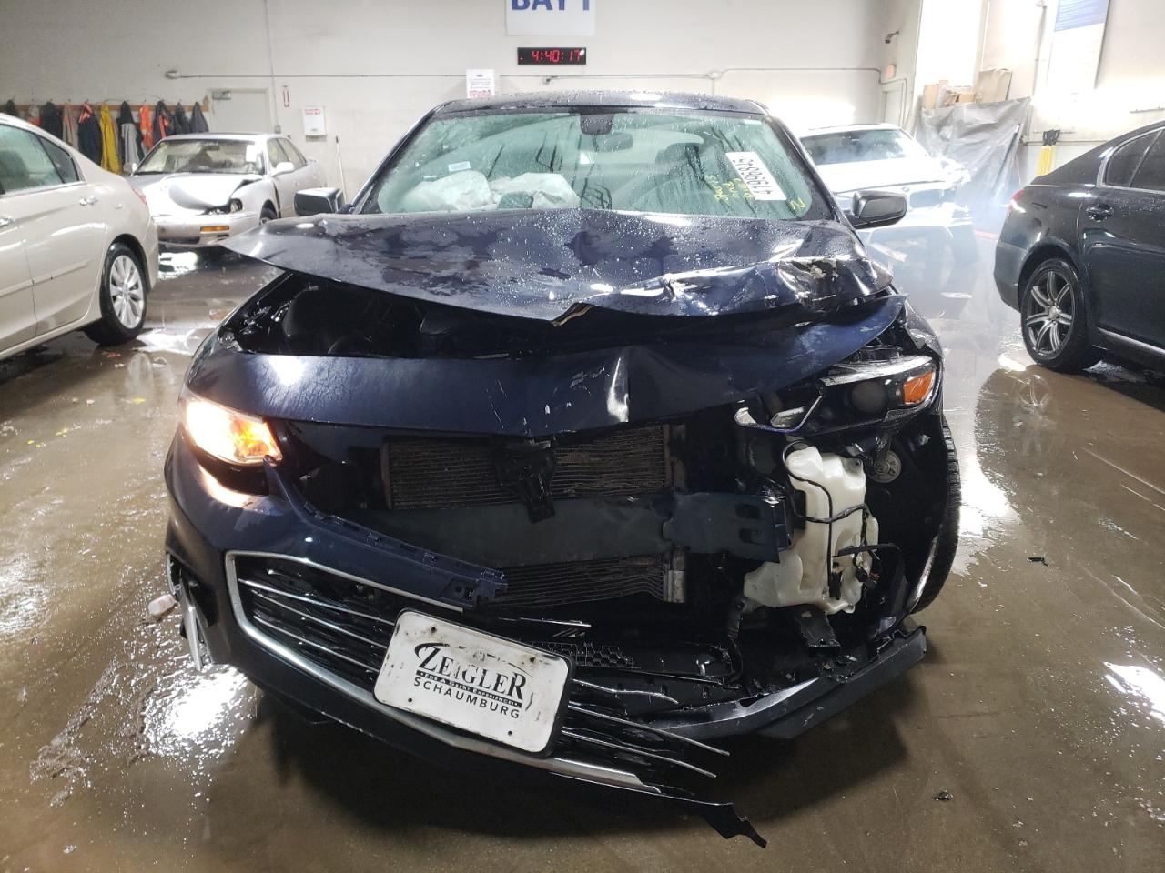 2017 Chevrolet Malibu - Image 5