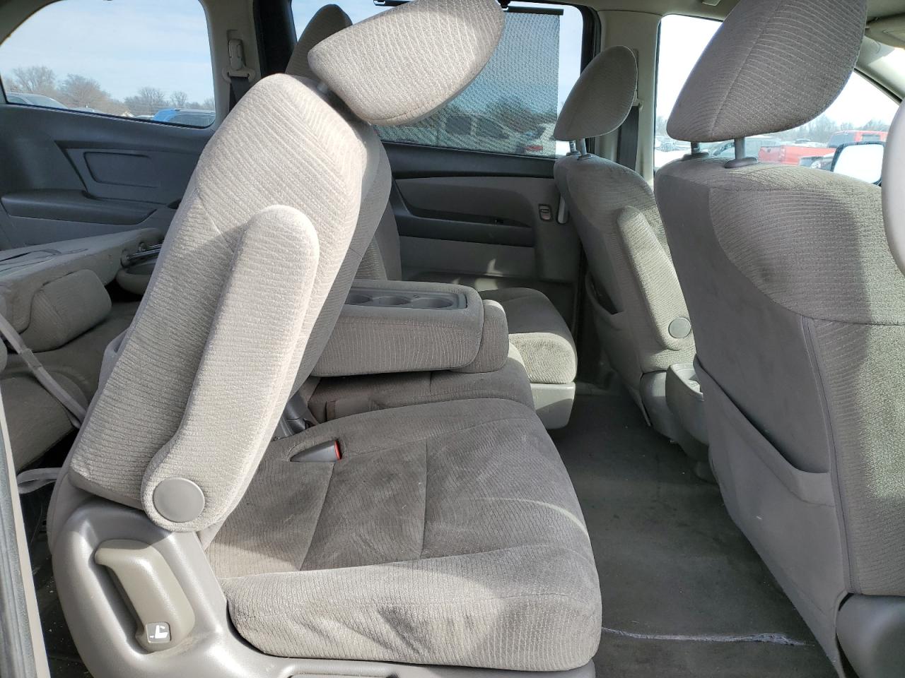 2012 Honda Odyssey - Image 11
