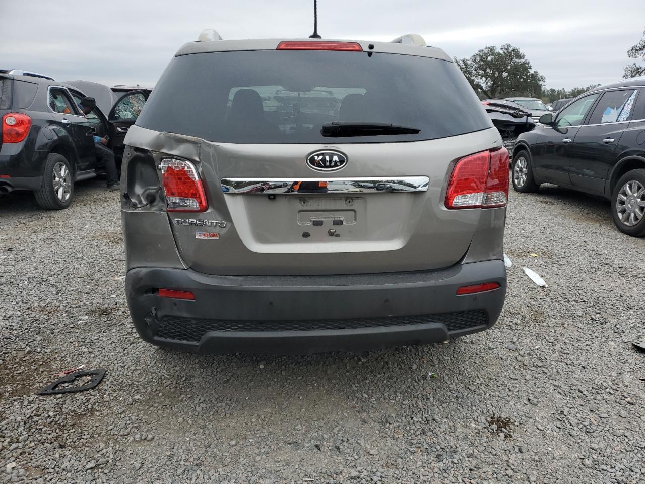 2012 Kia Sorento Base VIN: 5XYKT3A63CG294710 Lot: 41656105