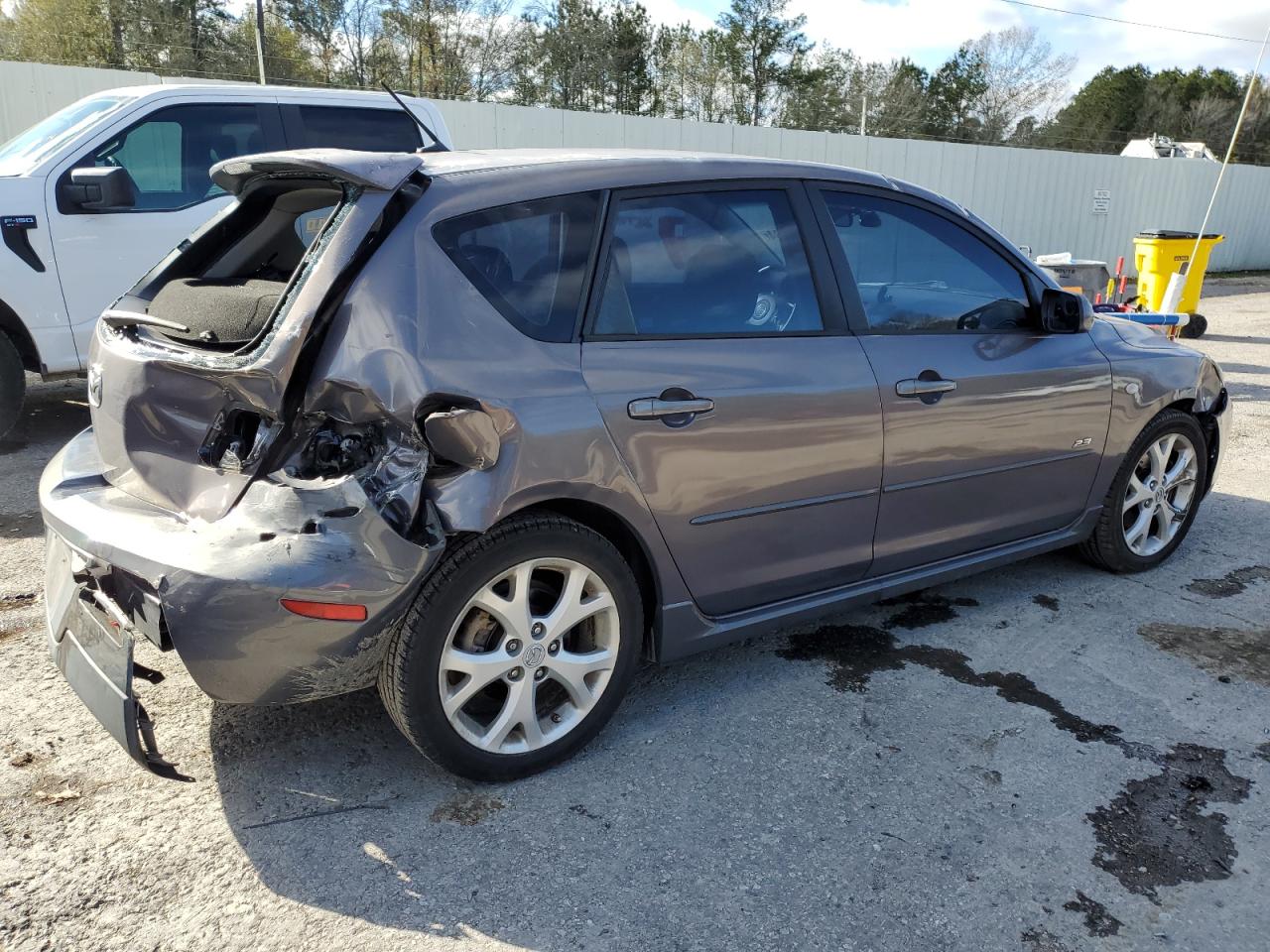 2009 Mazda 3 - Image 3