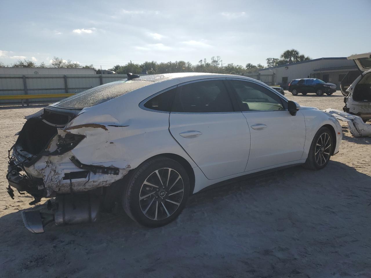 2022 Hyundai Sonata - Image 3