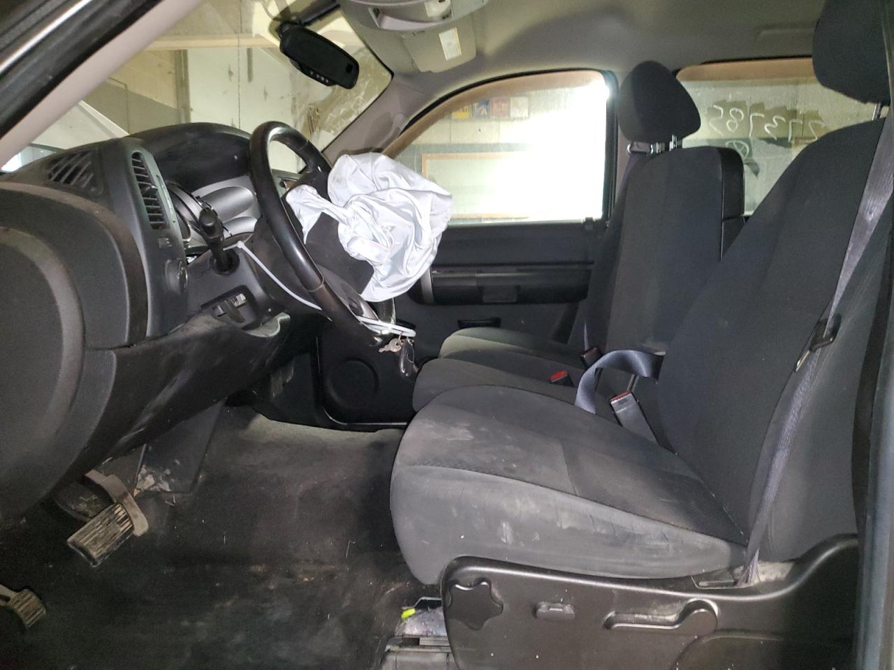 2008 Chevrolet Silverado - Image 7