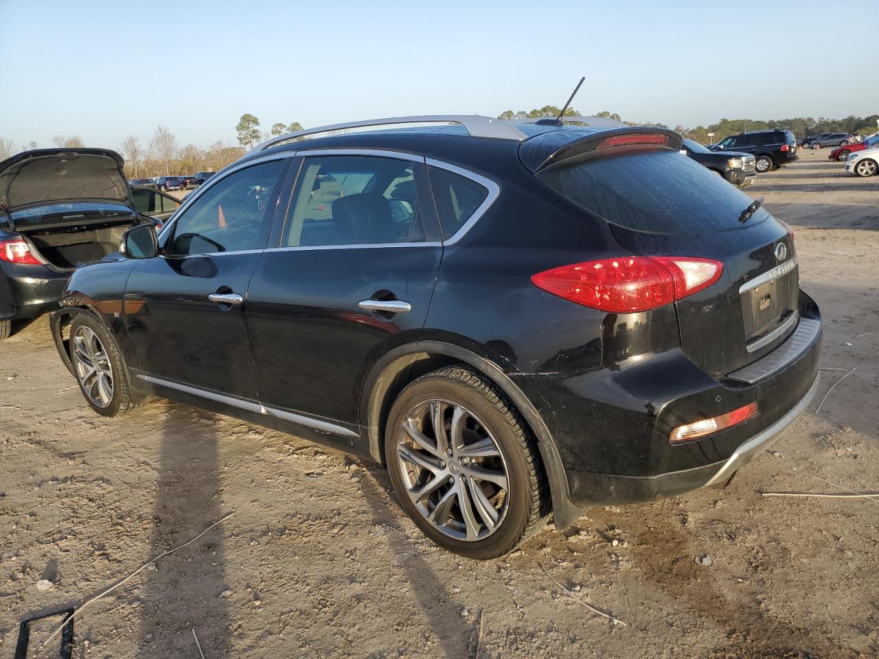 2017 Infiniti QX50 - Image 2