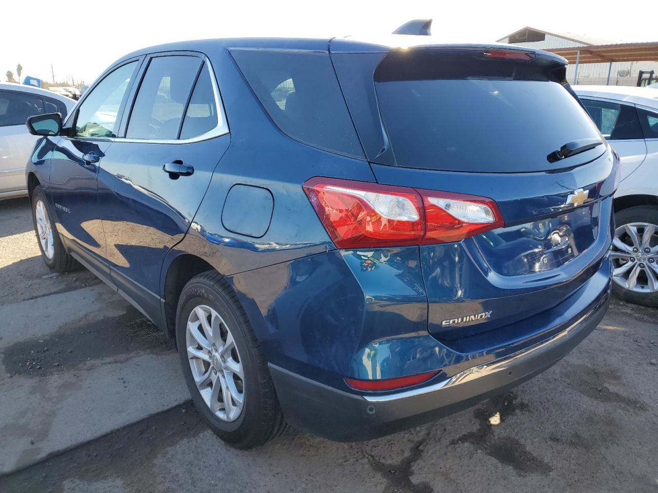 2020 Chevrolet Equinox - Image 2