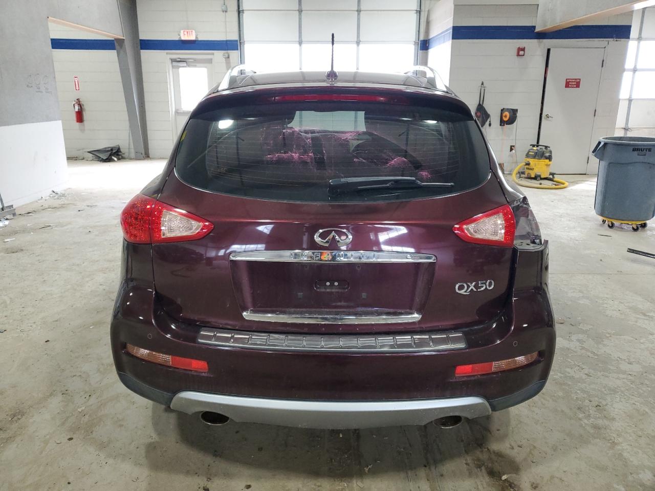 2016 Infiniti QX50 - Image 6