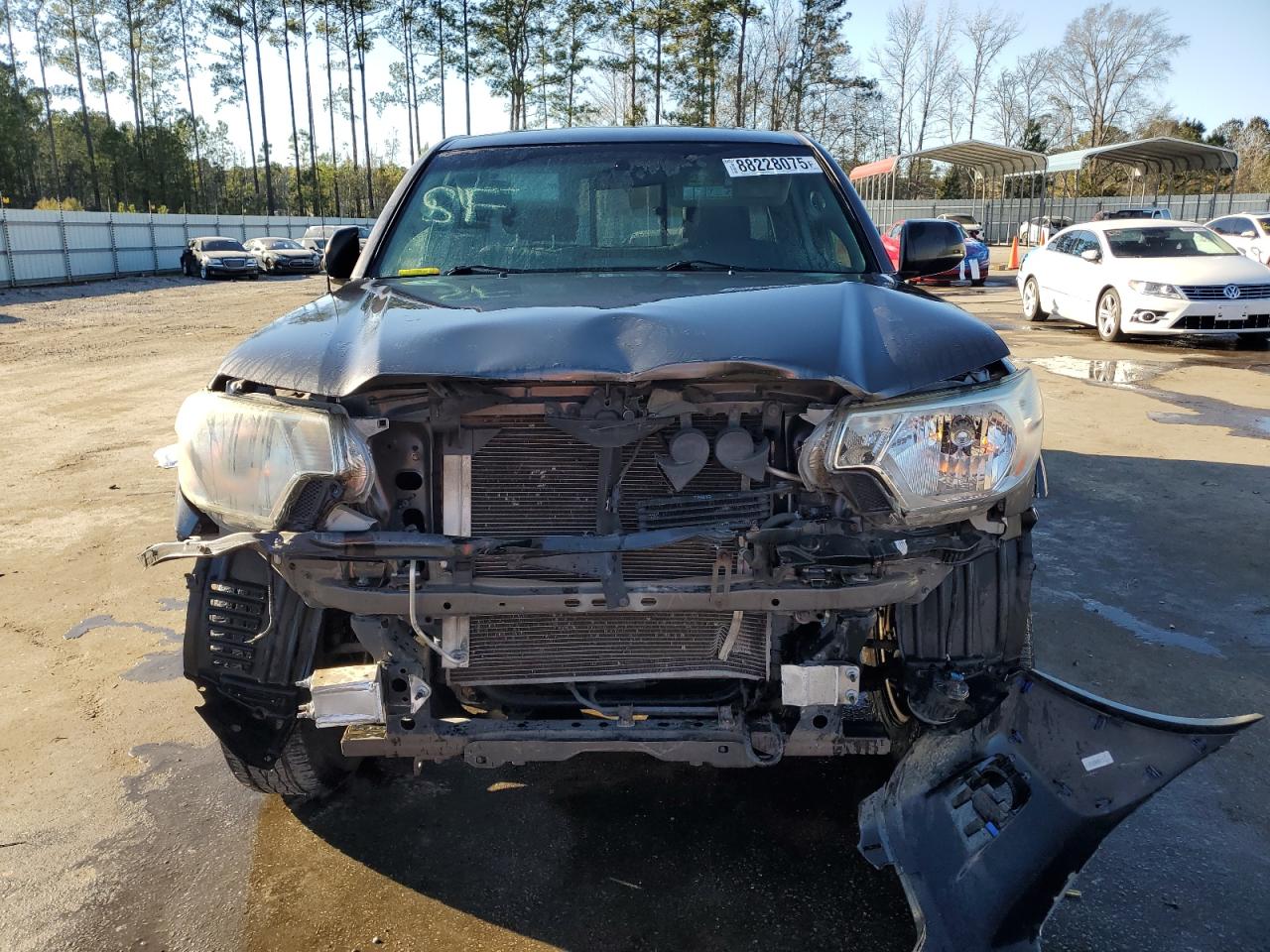 2014 Toyota Tacoma - Image 5