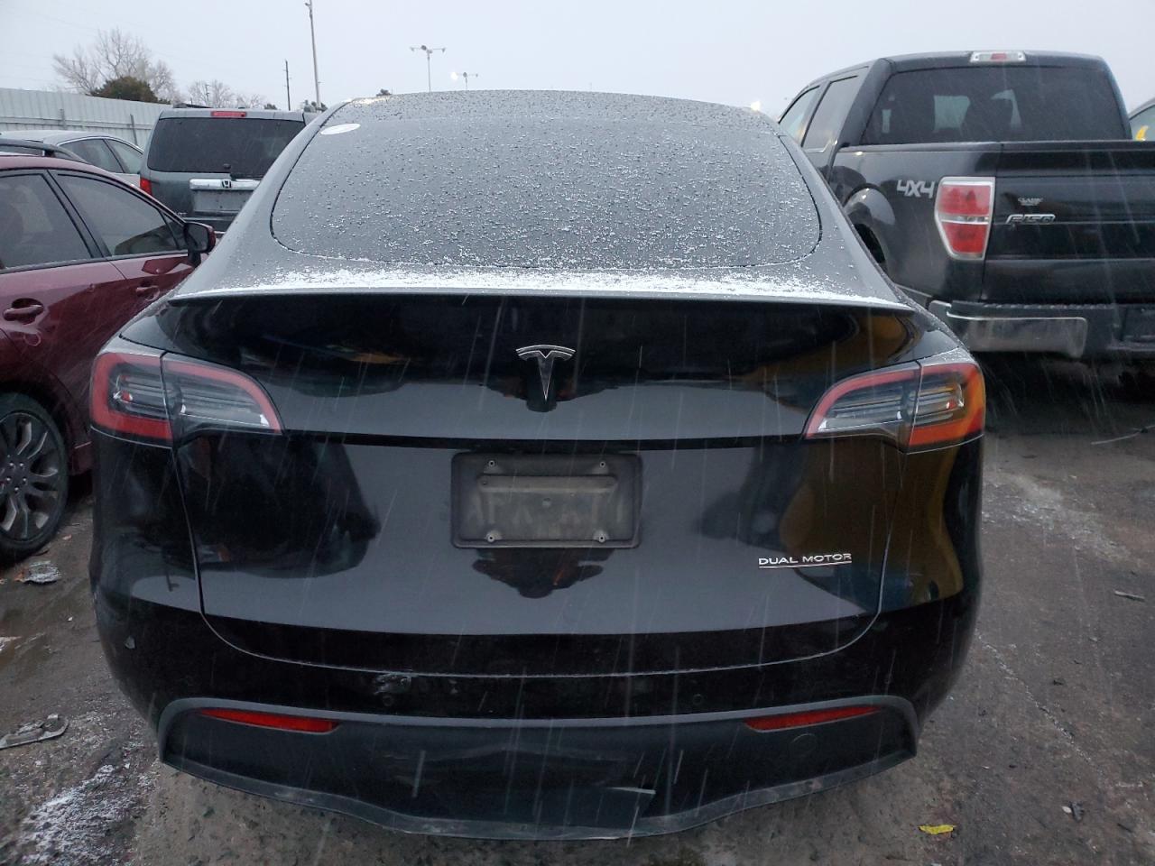 2021 Tesla Model Y VIN: 5YJYGDEF9MF261153 Lot: 86835424