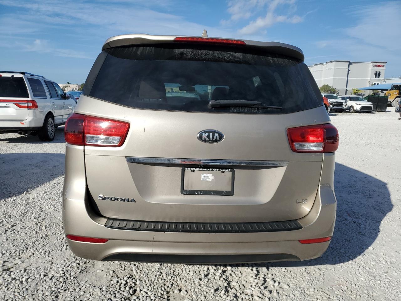 VIN KNDMB5C17H6224680 2017 KIA All Models no.6