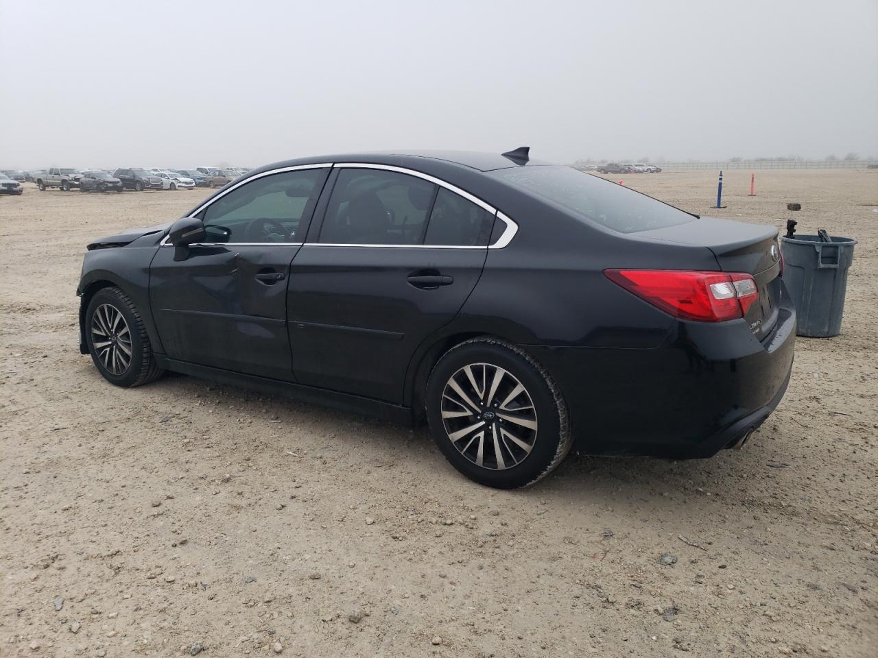 2018 Subaru Legacy - Image 2