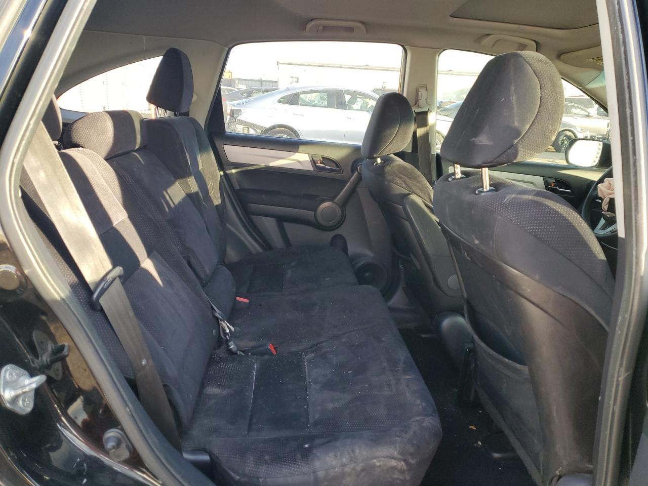 2010 Honda CR-V - Image 11