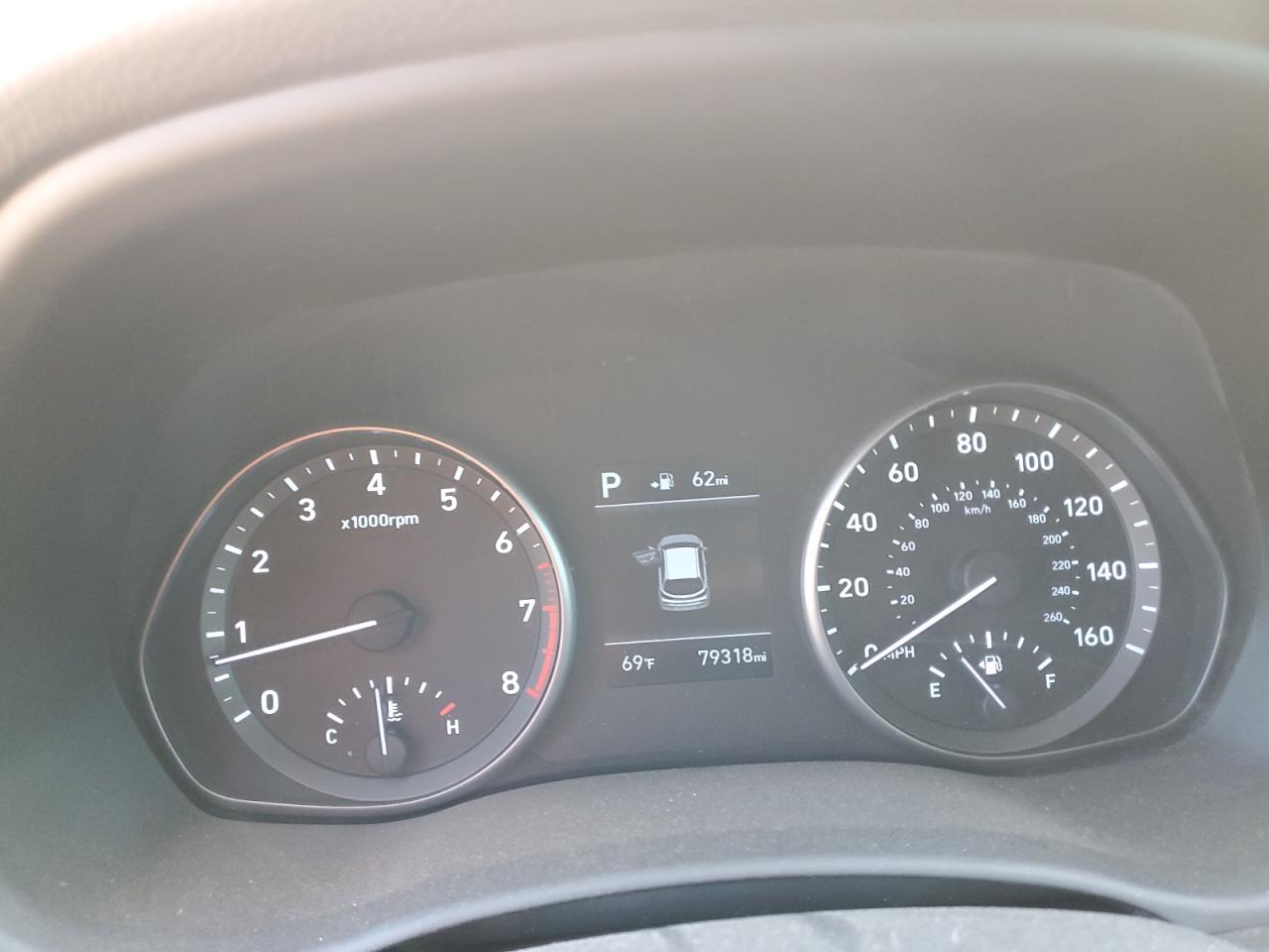 2019 Hyundai Elantra - Image 9