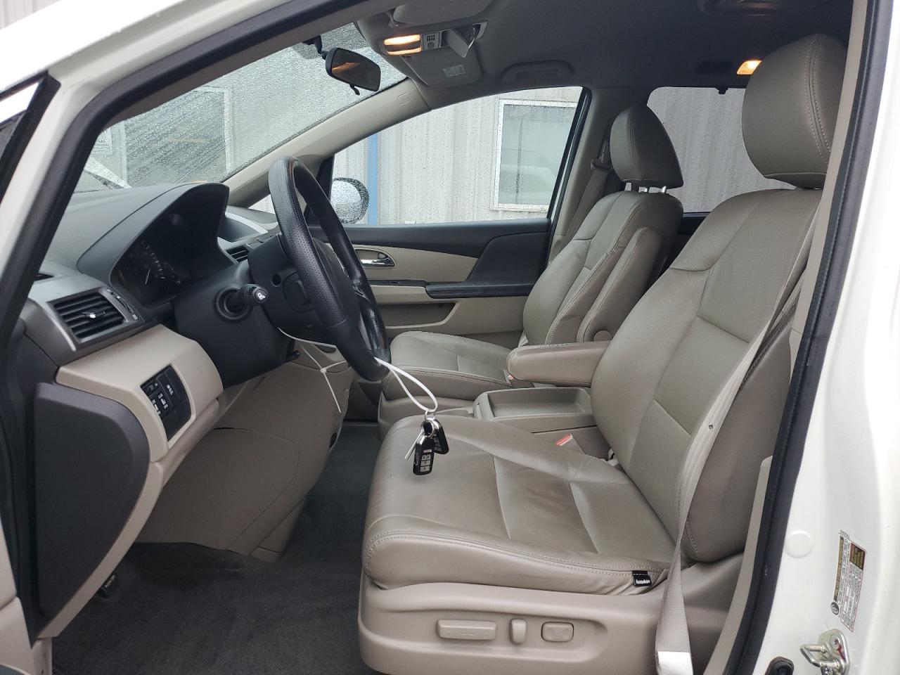 2017 Honda Odyssey - Image 7