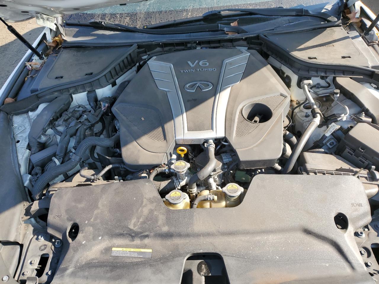 2017 Infiniti Q60 - Image 11