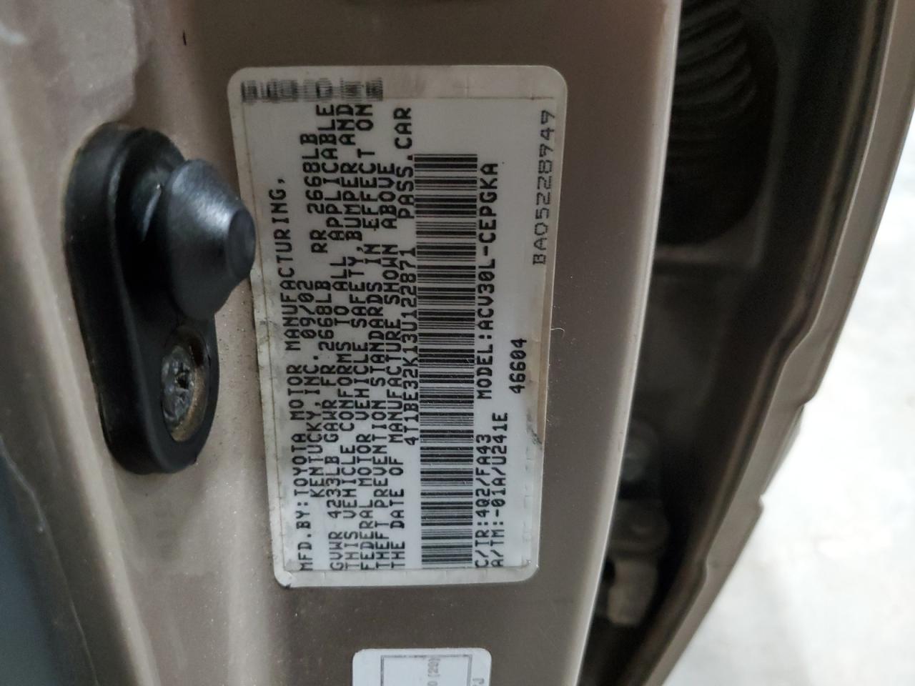 2003 Toyota Camry - Image 12