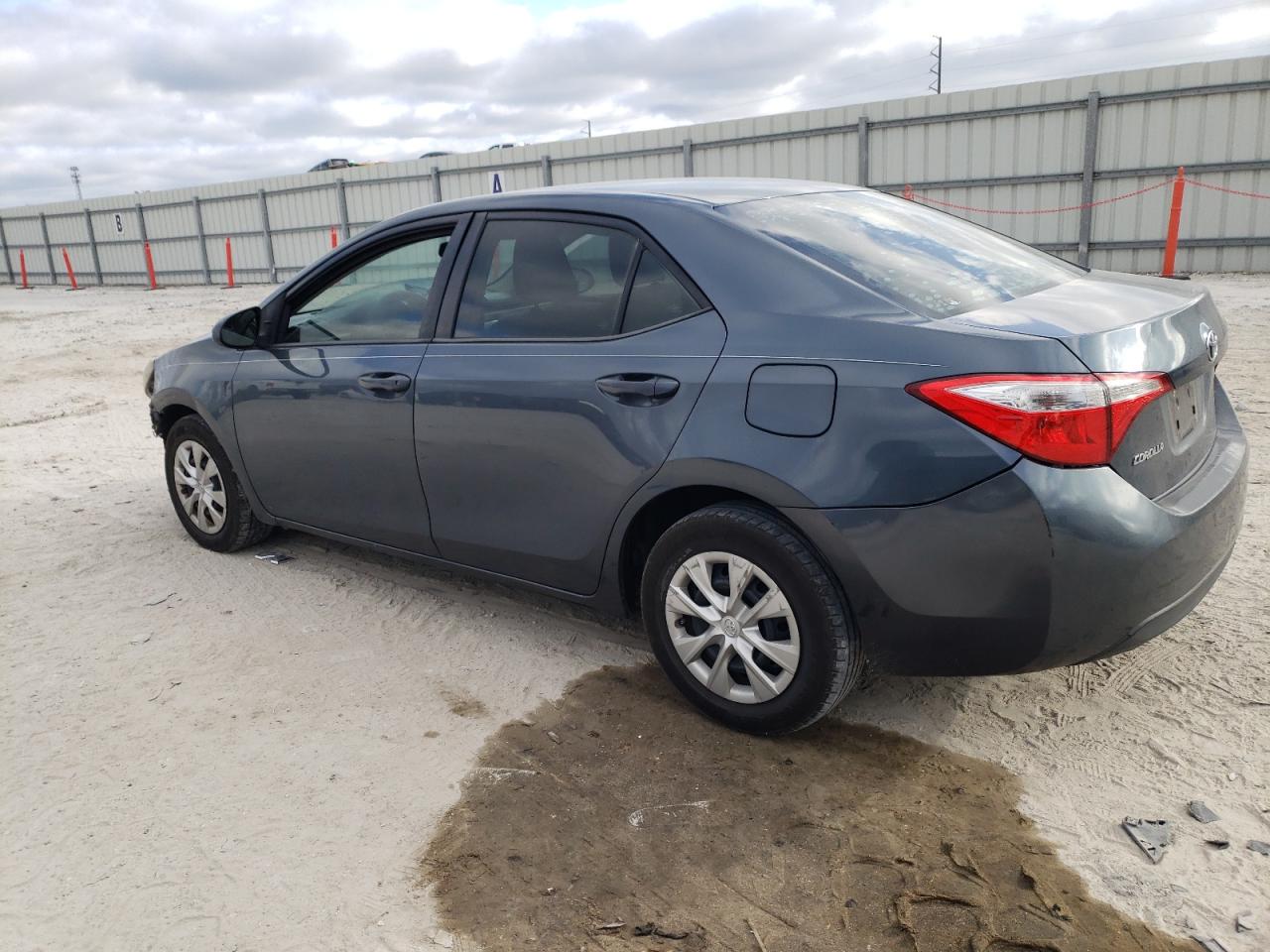 2015 Toyota Corolla - Image 2