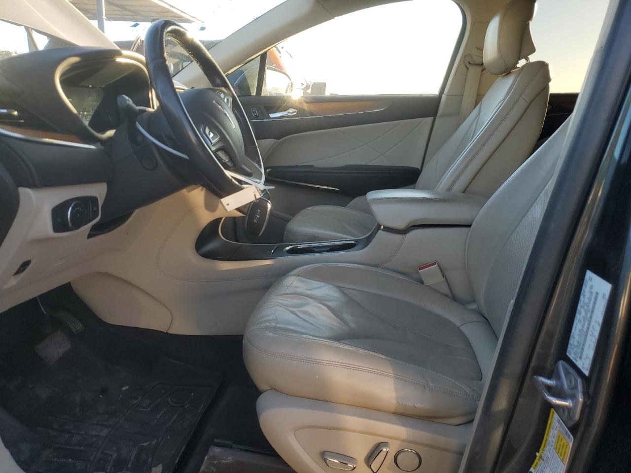 2017 Lincoln MKC - Image 7