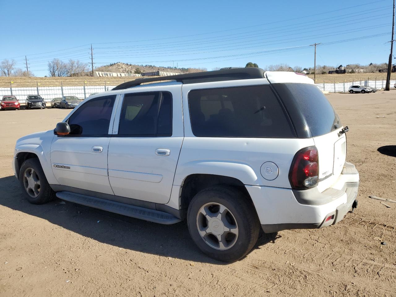 2004 Chevrolet TrailBlazer - Image 2