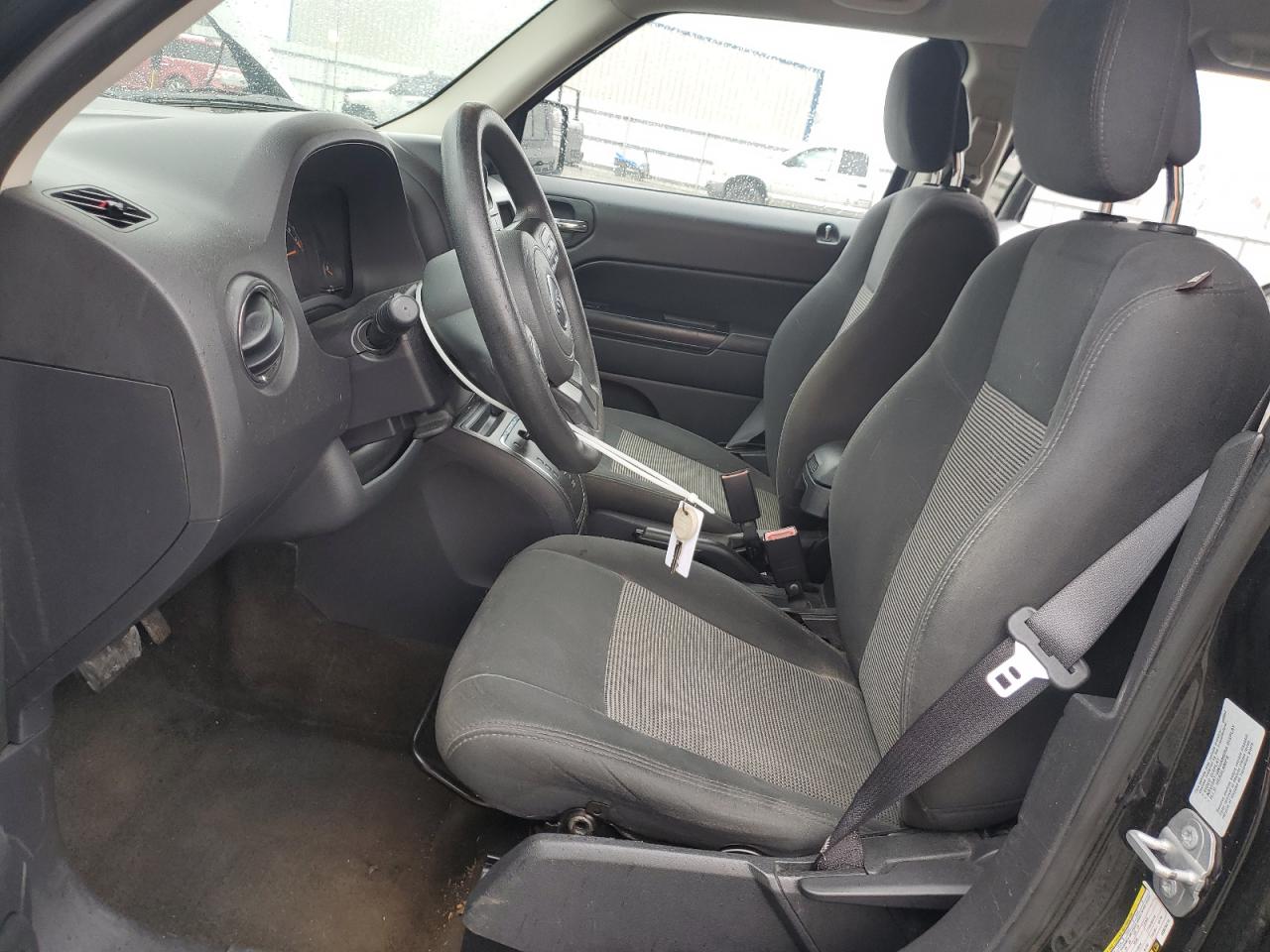 2016 Jeep Liberty (Patriot) - Image 7