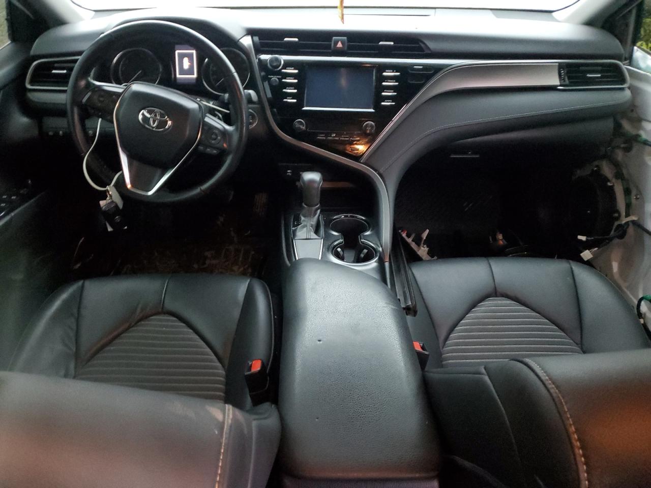 2019 Toyota Camry - Image 8
