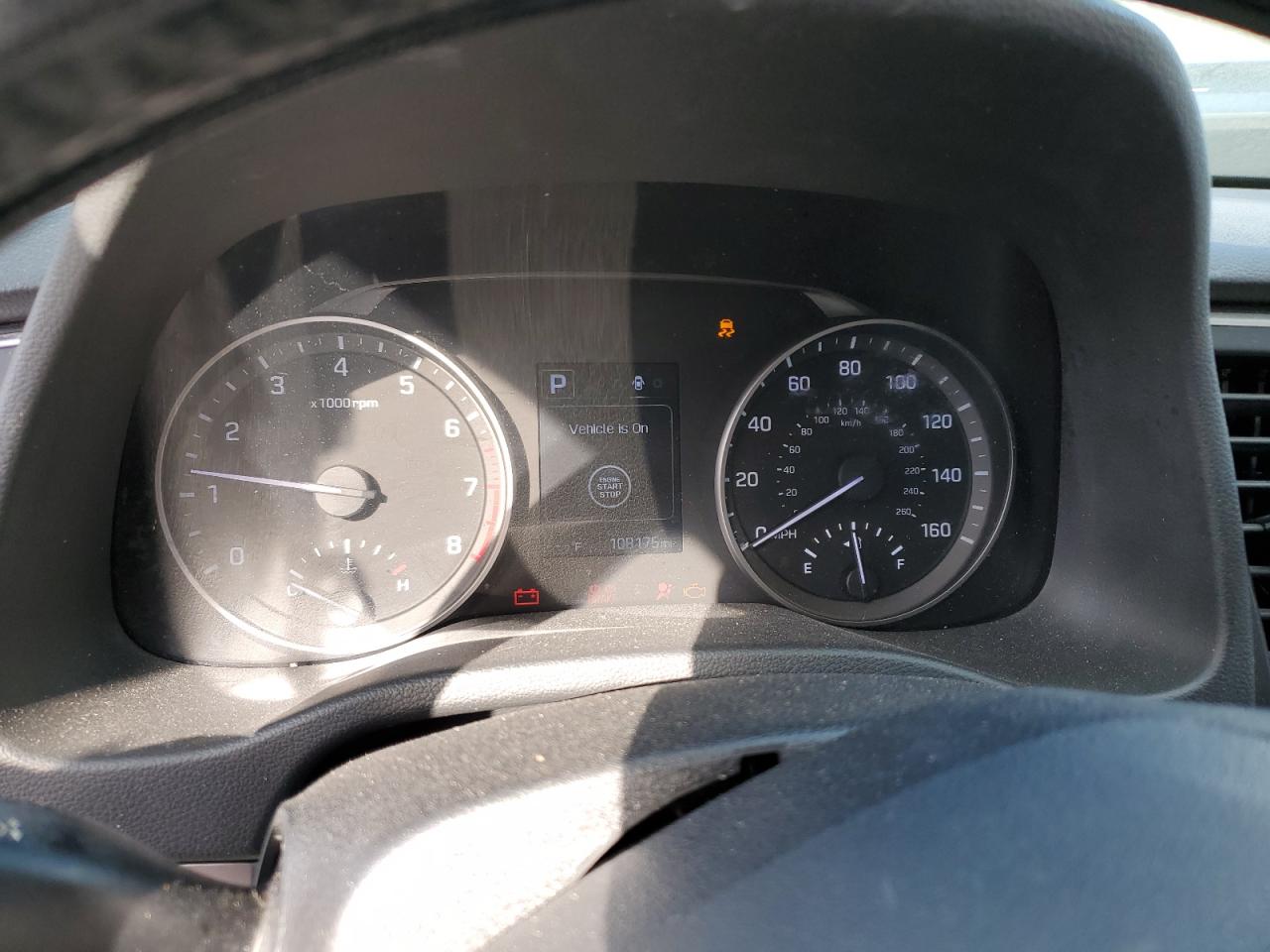 2018 Hyundai Elantra - Image 9