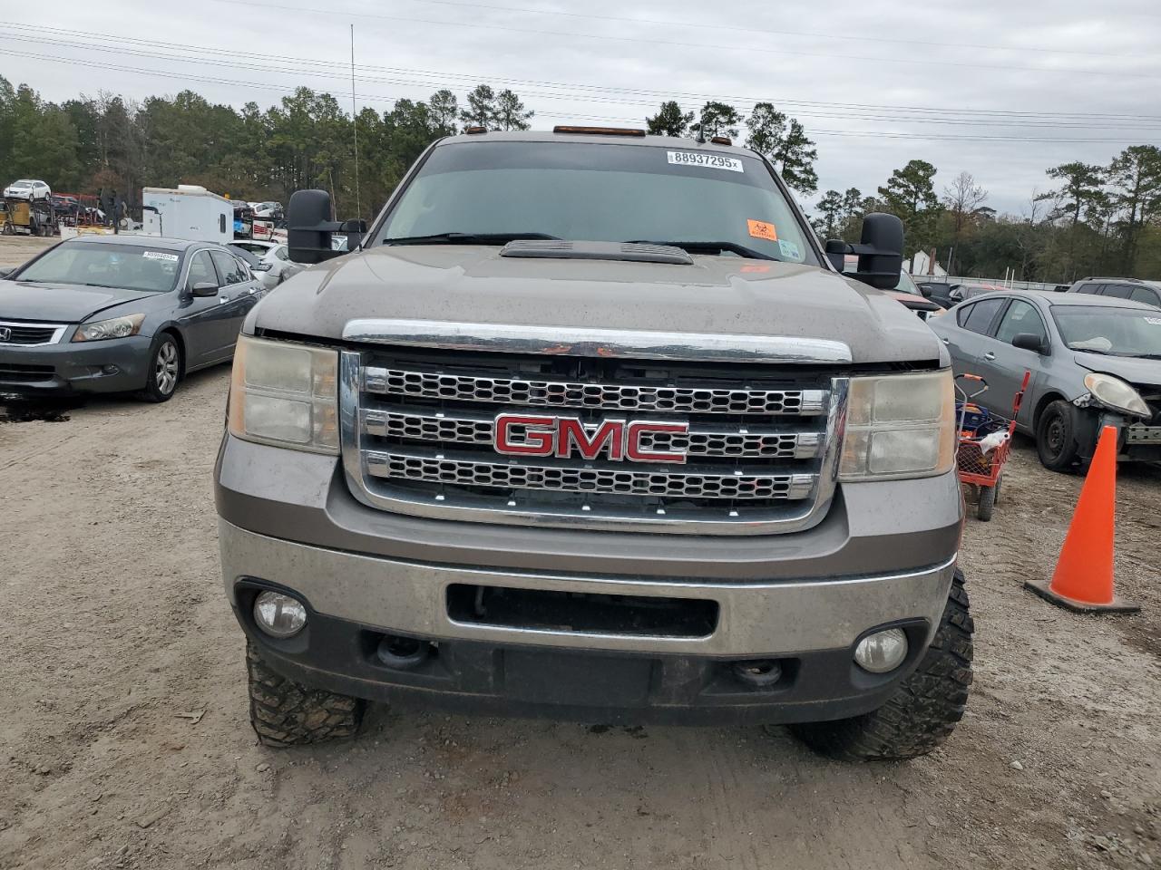 2013 GMC Sierra - Image 5