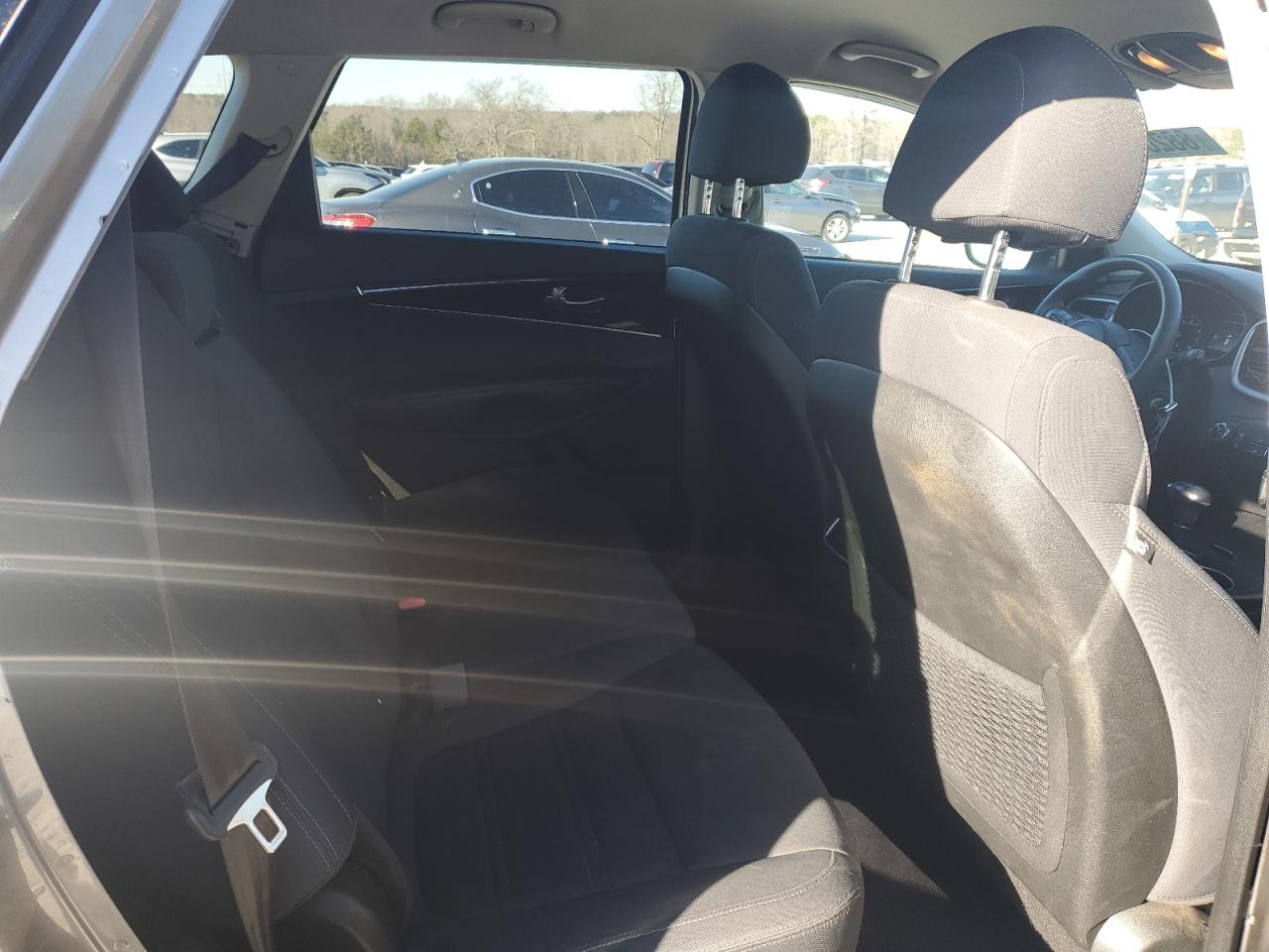 2018 Kia Sorento - Image 11