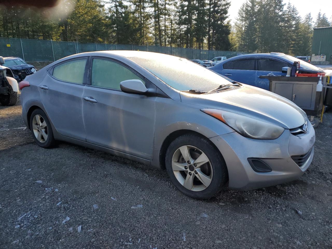 2011 Hyundai Elantra - Image 4