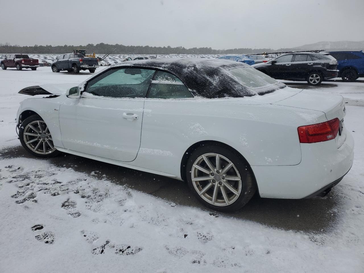 VIN WAUMFAFH0FN013648 2015 AUDI A5 no.2