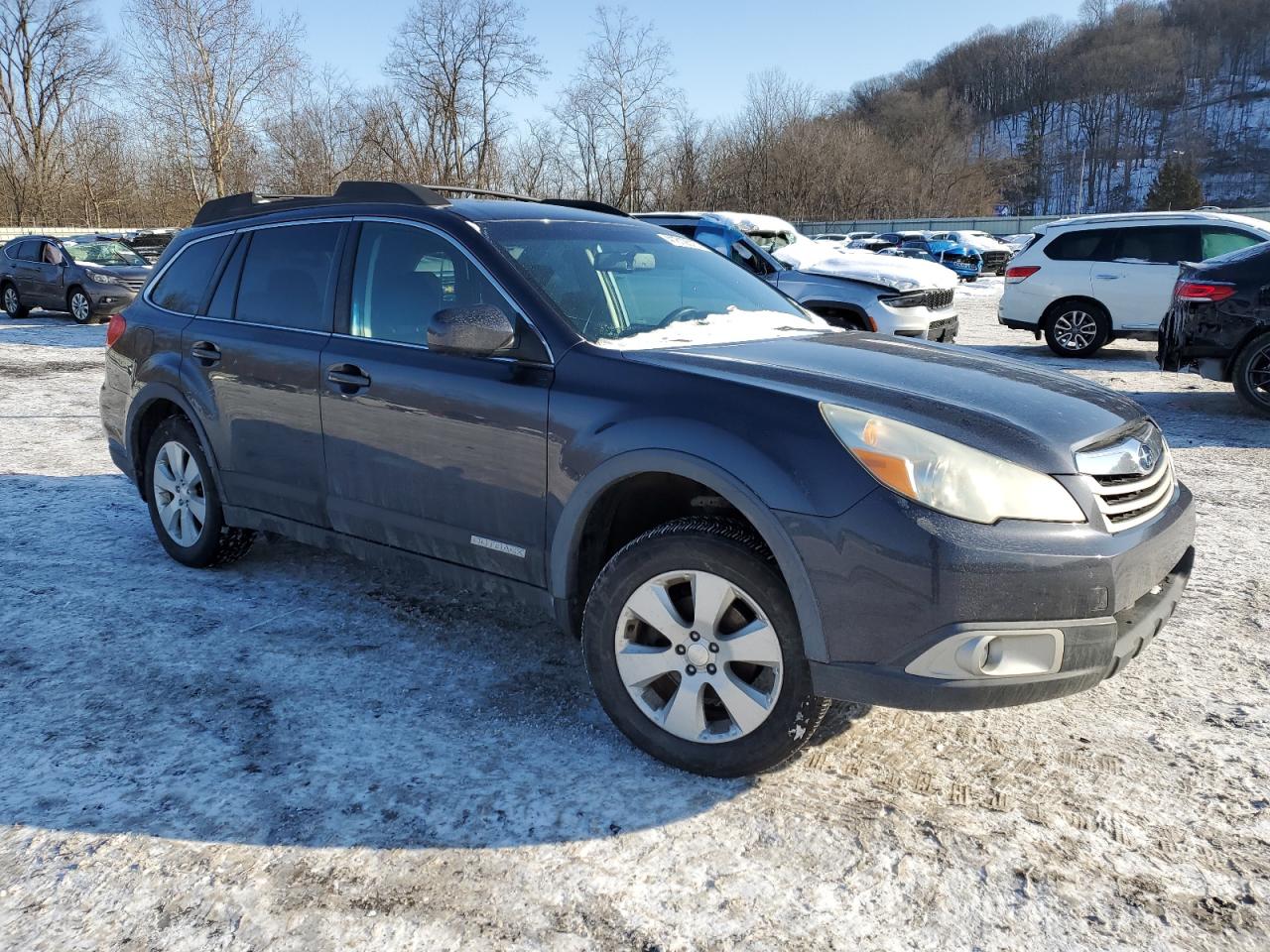 2011 Subaru Outback - Image 4