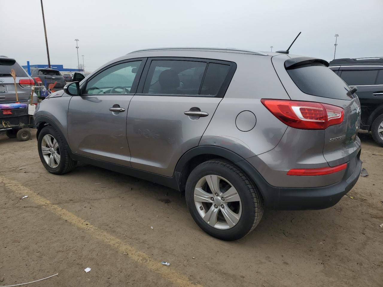 VIN KNDPB3A23D7360659 2013 KIA SPORTAGE no.2