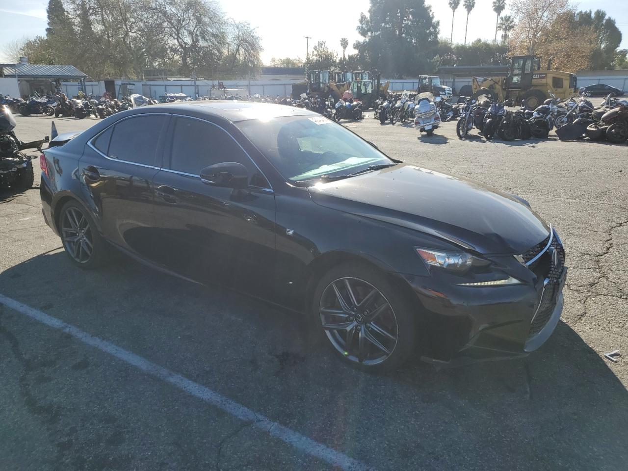 2014 Lexus IS - Image 4