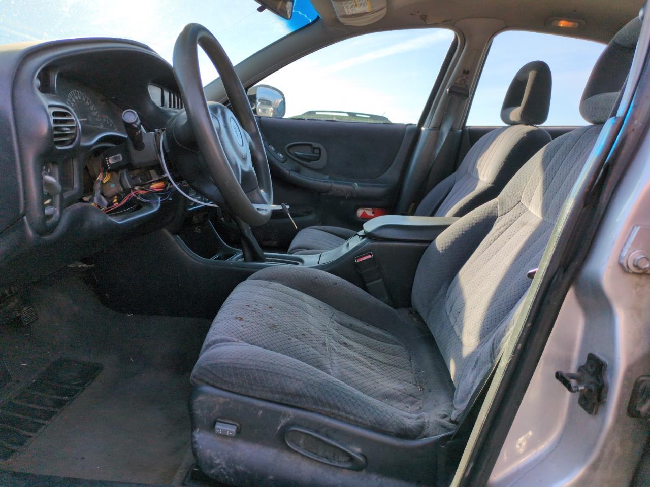 2002 Pontiac Grand Prix - Image 7