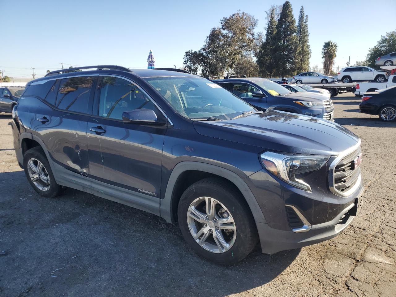 2018 GMC Terrain - Image 4