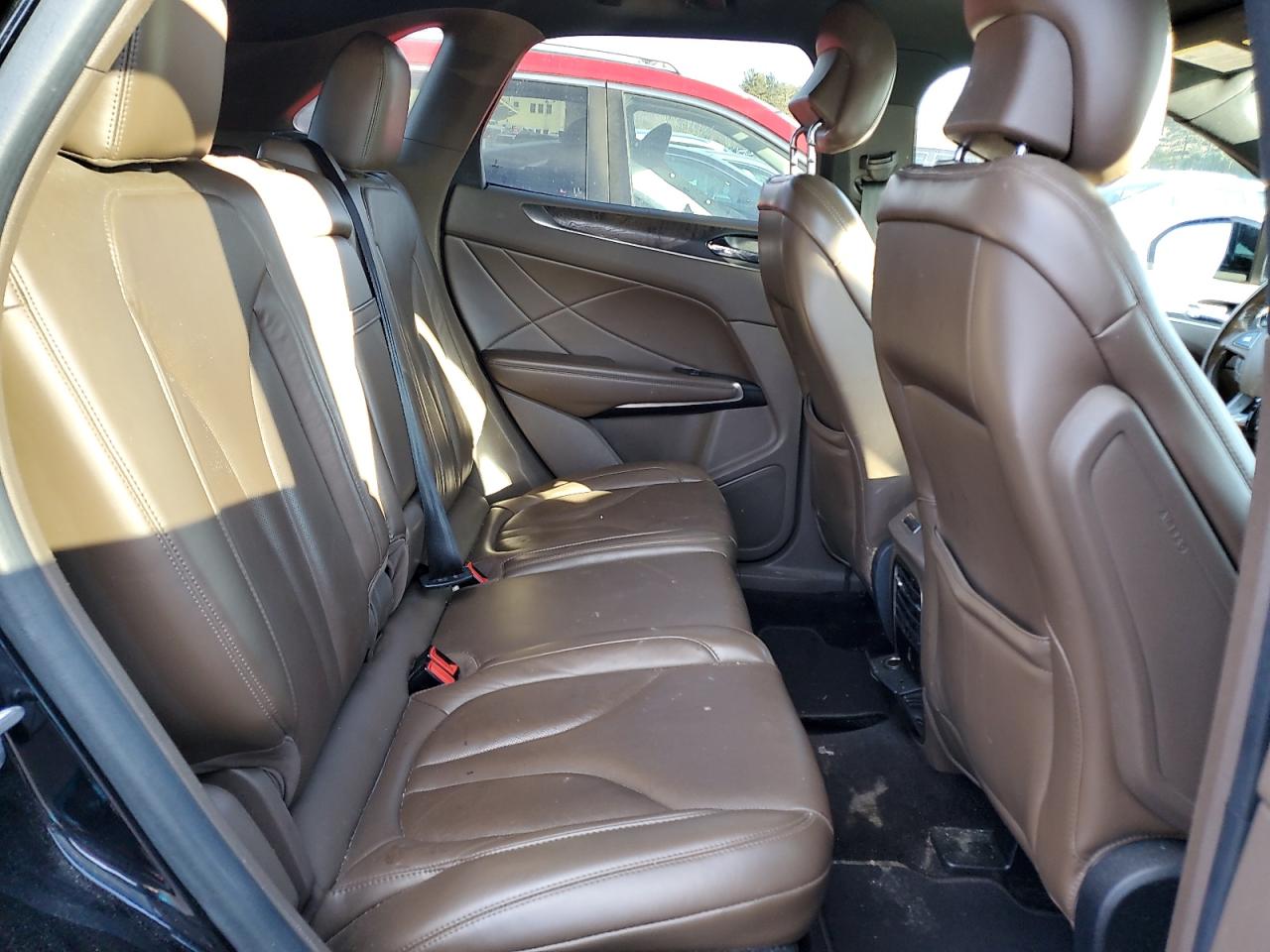 2017 Lincoln MKC - Image 11