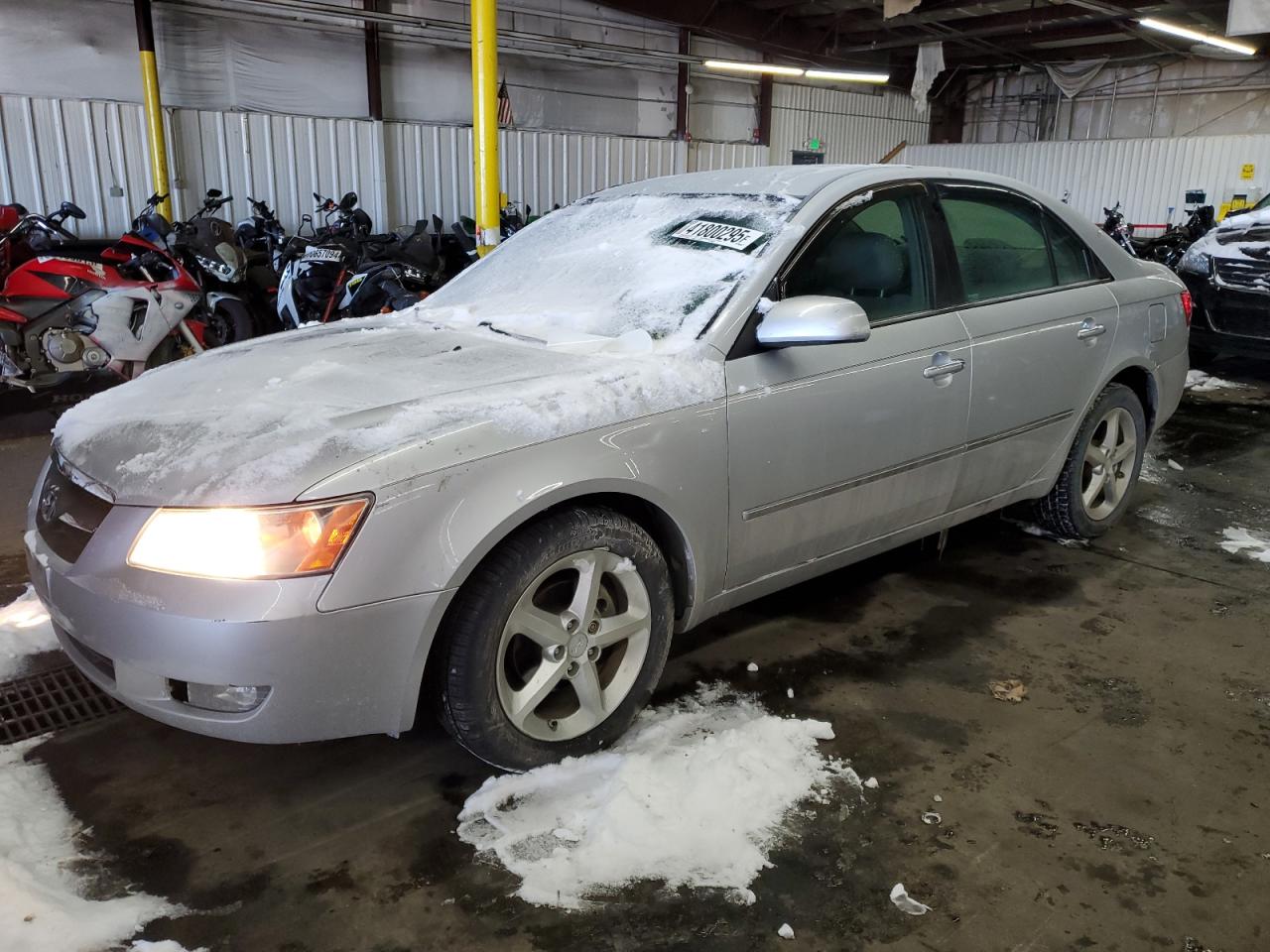 2008 Hyundai Sonata - Image 1