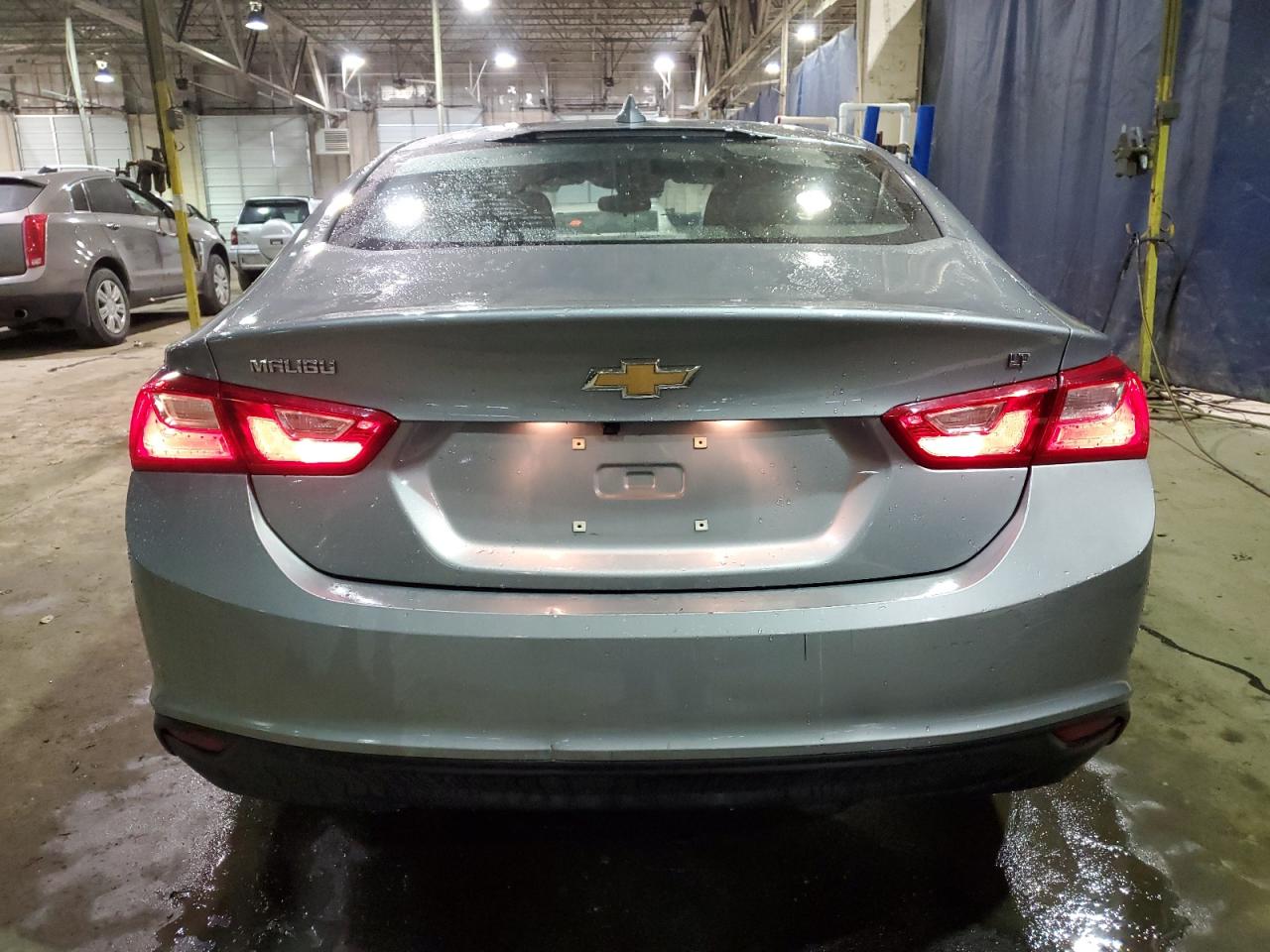 2023 Chevrolet Malibu - Image 6